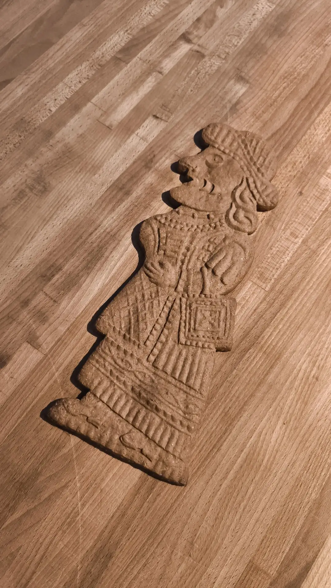 Zelfgebakken speculaasfiguren en klaaskoeken tijdens een speculaas workshop bij Nona's Bakery